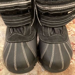 🥾Children’s Place snow boots 🥾